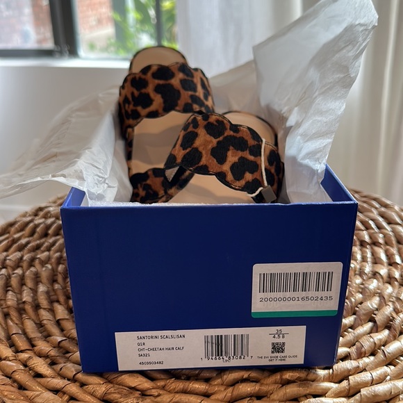NIB Stuart Weitzman Santorini scalloped leopard-print calf hair sandals 34.5/4.5 - Picture 6 of 7